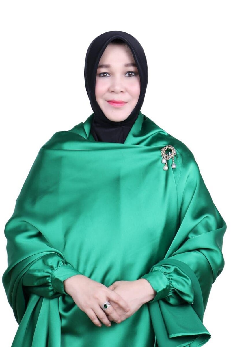 Hj. Illiza Sa'aduddin Djamal, S.E.